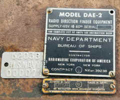 dae2-2209-01.jpg (518300 bytes)